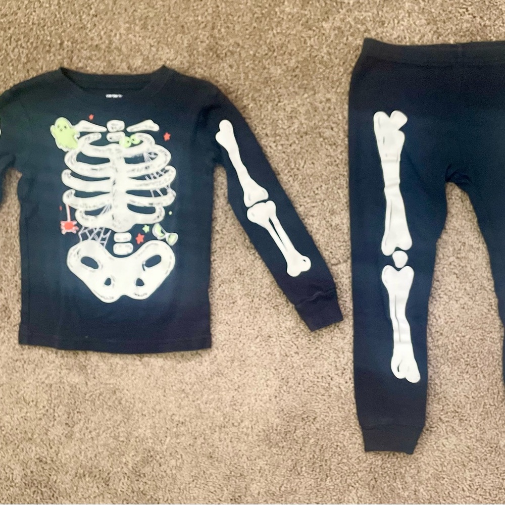 Carter's Black and White Skeleton Pajama Set